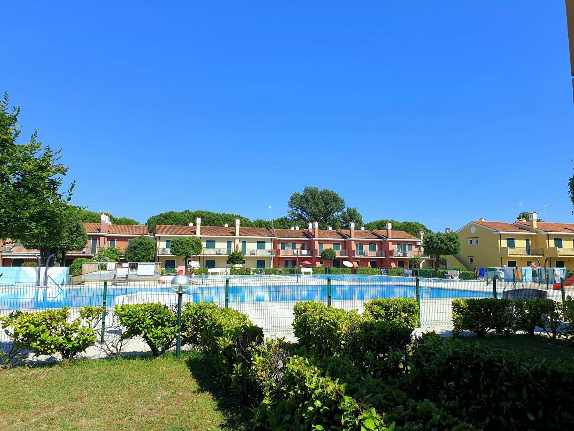 Appartamento Michelangelo Bibione Esterno foto